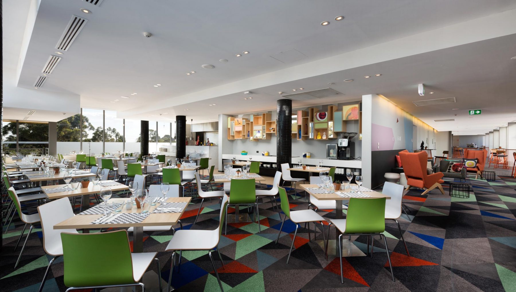 Atura Dandenong - Roadhouse Restaurant