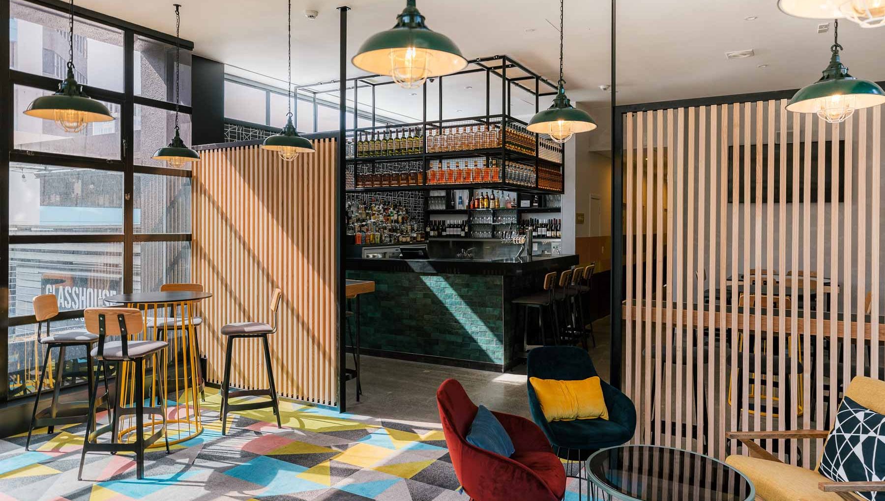 Frankie's Bar - Seating Area - Atura Wellington
