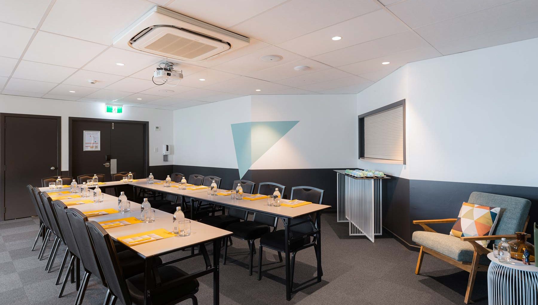 Spence 1 - U-Shape Setup - Conference Rooms - Atura Wellington
